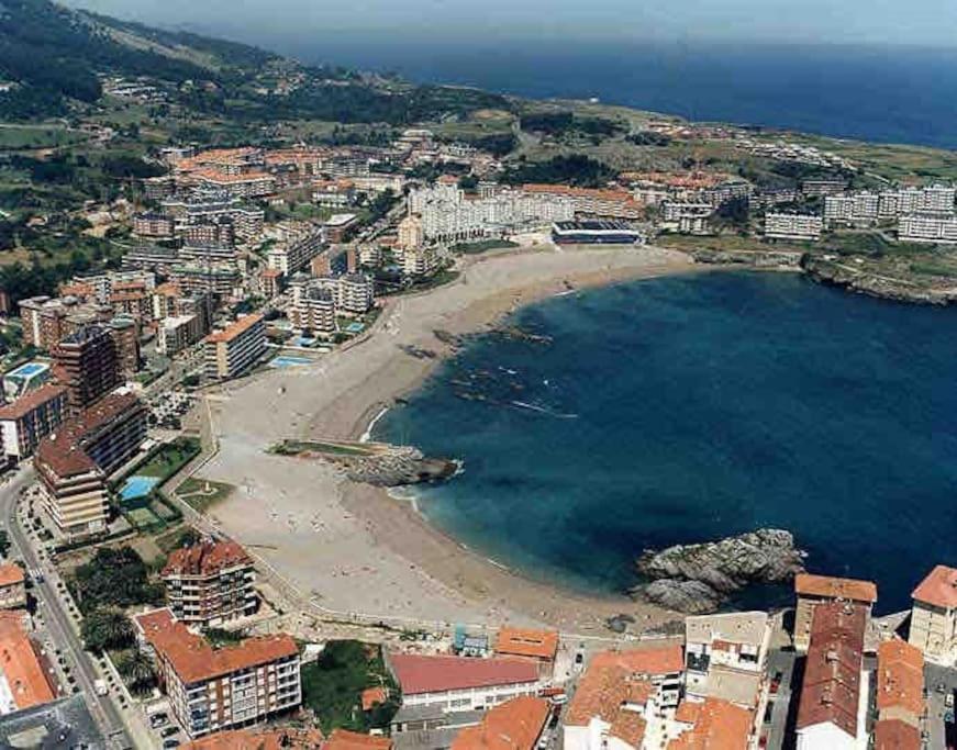 Apto. A Estrenar En El Centro 2 Hab Y 1 Bano Castro Urdiales Luaran gambar